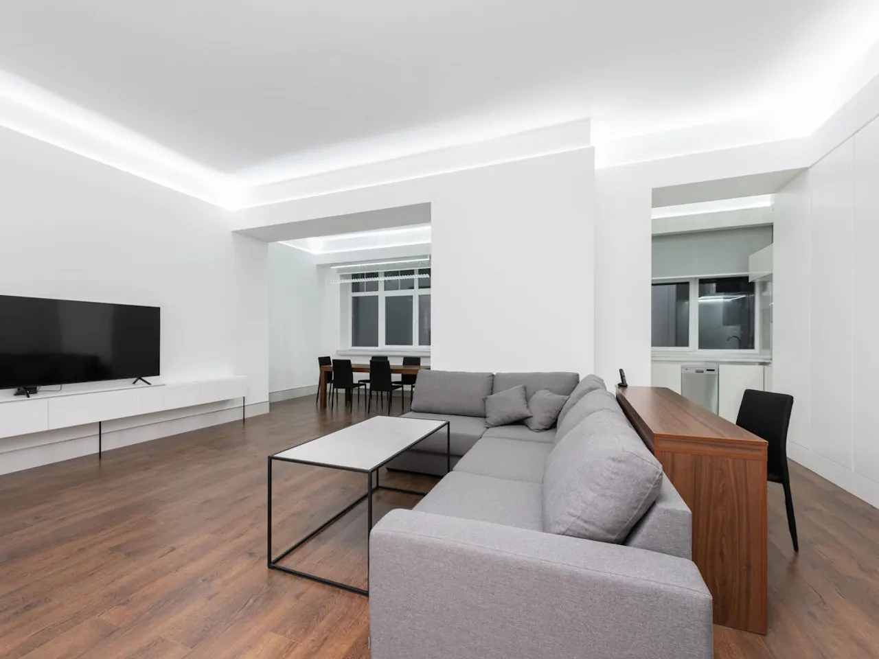 COB LED Şerit uygulama örneği — Salon gizli ışık bandı
