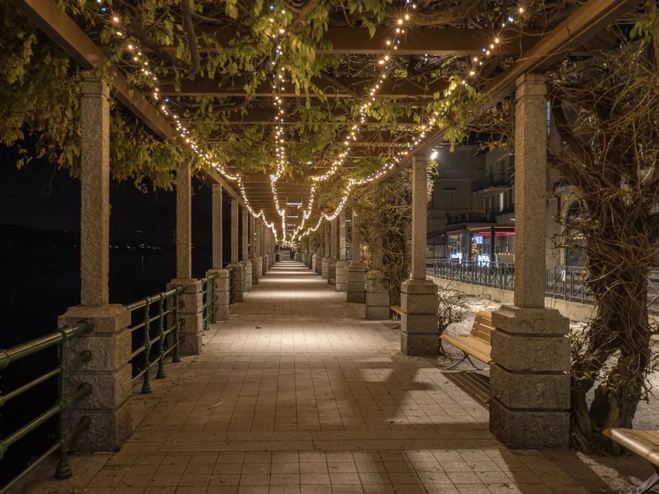 Pergola LED uygulama örneği — Dış mekan pergola aydınlatması